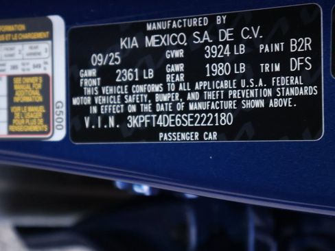 New 2025 Kia K4 LXS image 41