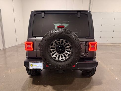 Used 2018 Jeep Wrangler Unlimited Sport S AWD/4WD image 6