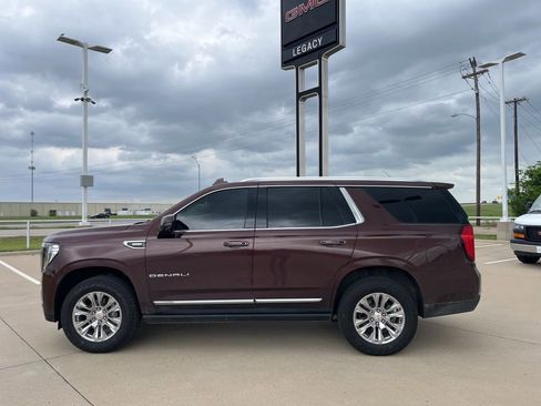 Used 2022 GMC Yukon Denali w/ Max Trailering Package image 3