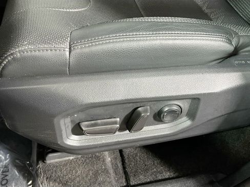 Used 2024 Toyota Tundra SR5 w/ SR5 Premium Package AWD/4WD image 18