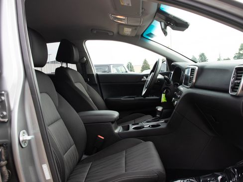 Used 2020 Kia Sportage LX FWD image 12
