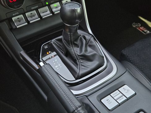 Used 2025 Toyota GR86 Premium w/ Performance Package RWD image 18