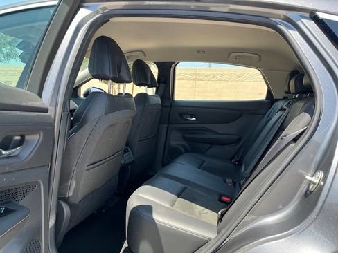 Used 2024 Nissan Ariya FWD image 14