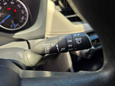 Certified 2022 Toyota RAV4 XLE AWD/4WD image 15