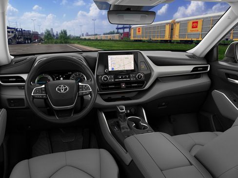 New 2026 Toyota Highlander XLE AWD/4WD image 19