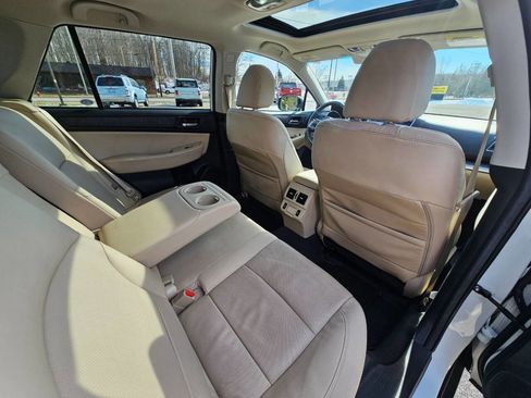 Used 2019 Subaru Outback 2.5i Limited w/ Popular Package #2 image 44