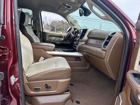 Used 2019 RAM 2500 Laramie image 18
