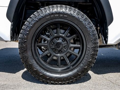 Used 2022 Toyota Tundra SR5 w/ SR5 Convenience Package image 60