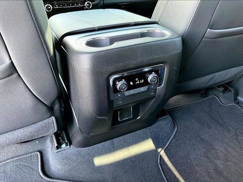 Certified 2025 Chevrolet Tahoe Premier image 25