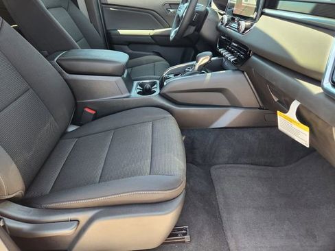 New 2025 GMC Canyon Elevation w/ Convenience Package image 11