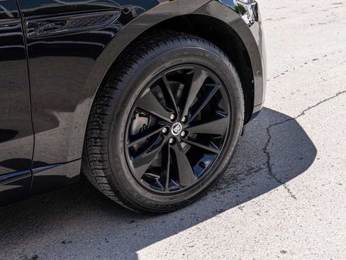 Used 2026 Jaguar F-PACE R-Dynamic S AWD/4WD image 8