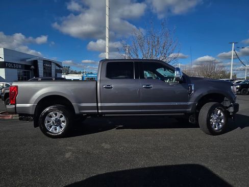 Used 2021 Ford F350 Platinum image 3