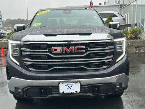 Used 2025 GMC Sierra 1500 SLT AWD/4WD image 2