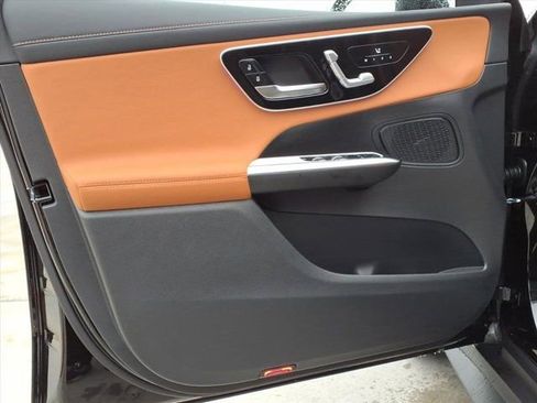 New 2026 Mercedes-Benz GLC 300 GLC 300 image 13