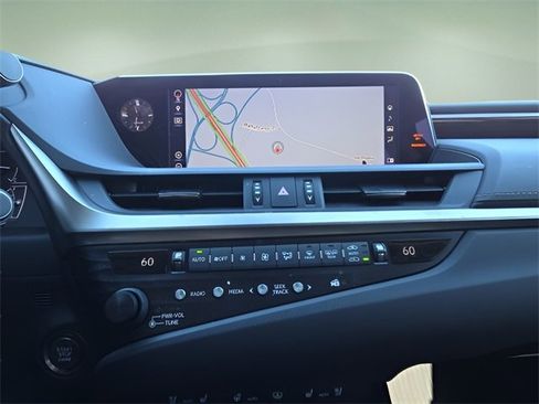 Used 2019 Lexus ES 350 image 33