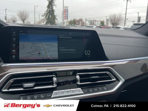 Used 2021 BMW X5 xDrive40i w/ Premium Package image 38