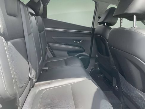 Used 2022 Hyundai Tucson Limited FWD image 10