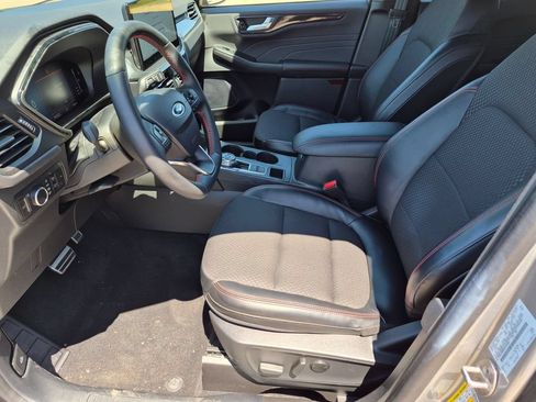 Used 2024 Ford Escape ST-Line w/ Tech Pack #1 AWD/4WD image 17