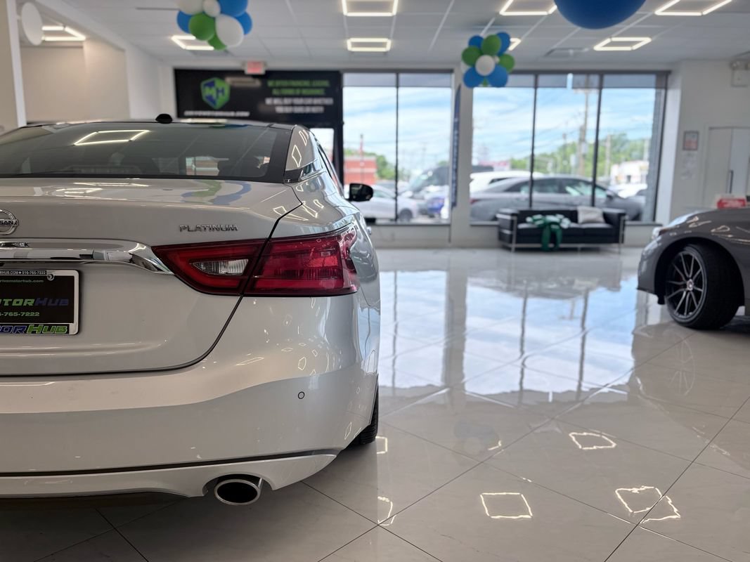 Used 2018 Nissan Maxima Platinum FWD image 14