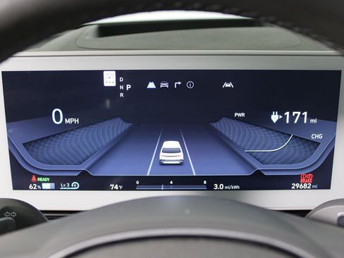 Used 2024 Hyundai Ioniq 5 Limited image 18