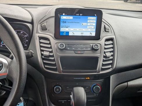 Used 2020 Ford Transit Connect XL image 19