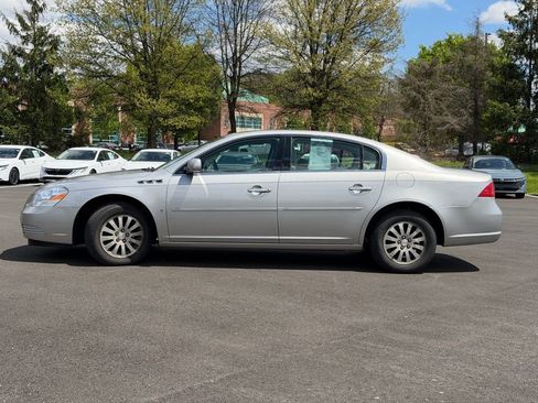 Used 2007 Buick Lucerne CX image 3