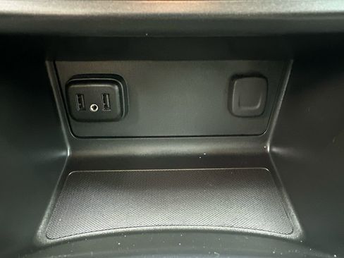 Used 2022 GMC Canyon Elevation Standard w/ Convenience Package image 28