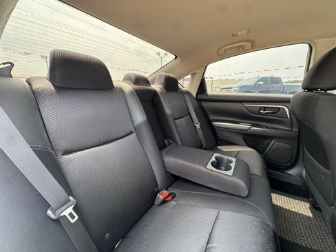 Used 2016 Nissan Altima 2.5 SR FWD image 27