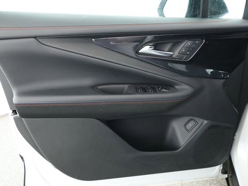 Used 2024 Chevrolet Blazer EV RS image 8