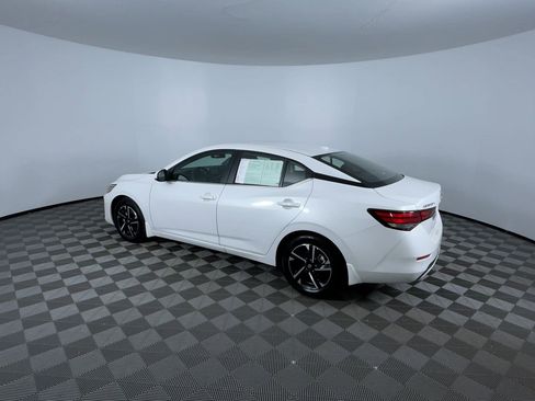 Certified 2025 Nissan Sentra SV w/ All-Weather Package image 6