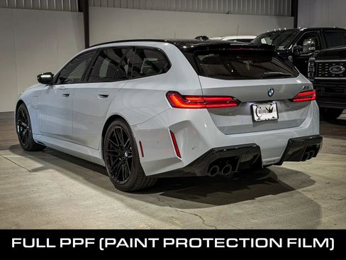 Used 2026 BMW M5 Touring AWD/4WD image 7