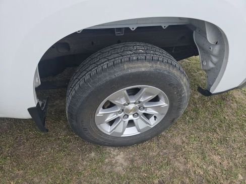 Used 2024 Chevrolet Silverado 1500 LT w/ Safety Package image 24