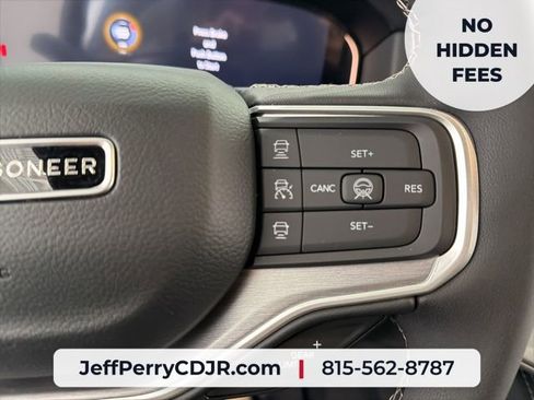 New 2026 Jeep Grand Wagoneer Limited AWD/4WD image 12
