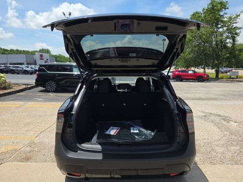 New 2026 Nissan Kicks SV AWD/4WD image 5