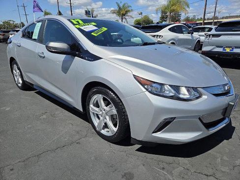 Used 2017 Chevrolet Volt LT w/ Comfort Package image 1