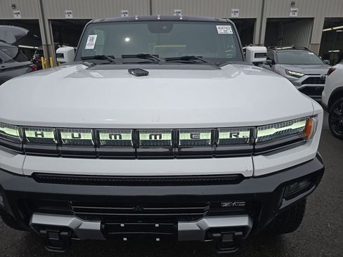 Used 2025 GMC Hummer EV 3X AWD/4WD image 16