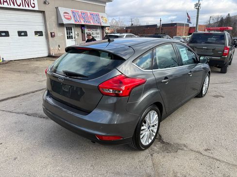 Used 2018 Ford Focus Titanium image 7