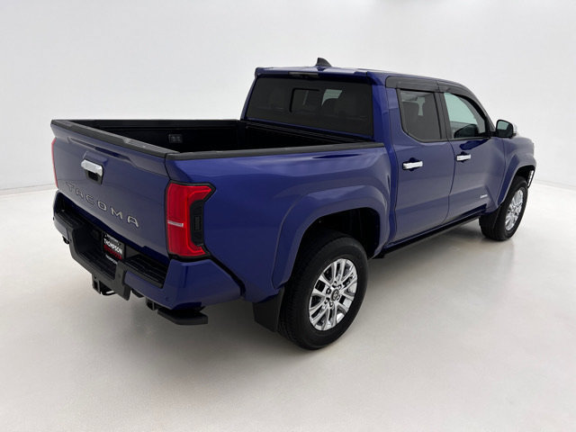 Used 2024 Toyota Tacoma Limited w/ Limited Package (LT) AWD/4WD image 7