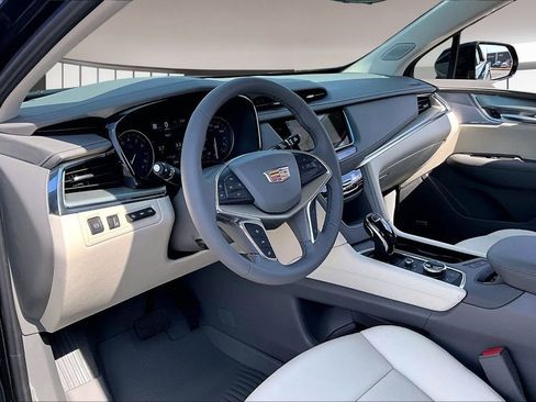 New 2026 Cadillac XT5 Premium Luxury w/ Driver Assist Package AWD/4WD image 6