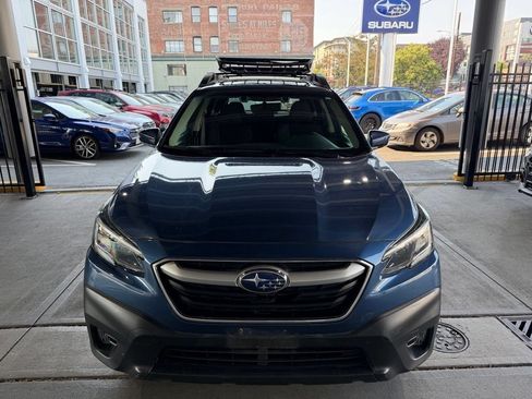 Used 2020 Subaru Outback Premium AWD/4WD image 2