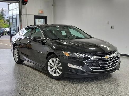 Used 2024 Chevrolet Malibu LT FWD image 1