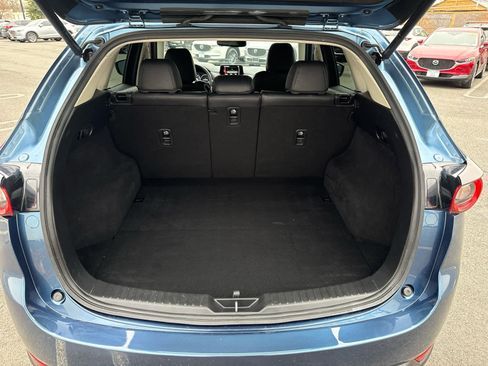 Used 2019 MAZDA CX-5 Touring image 9