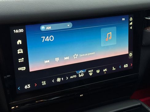 Used 2025 Lincoln Navigator L Black Label image 17