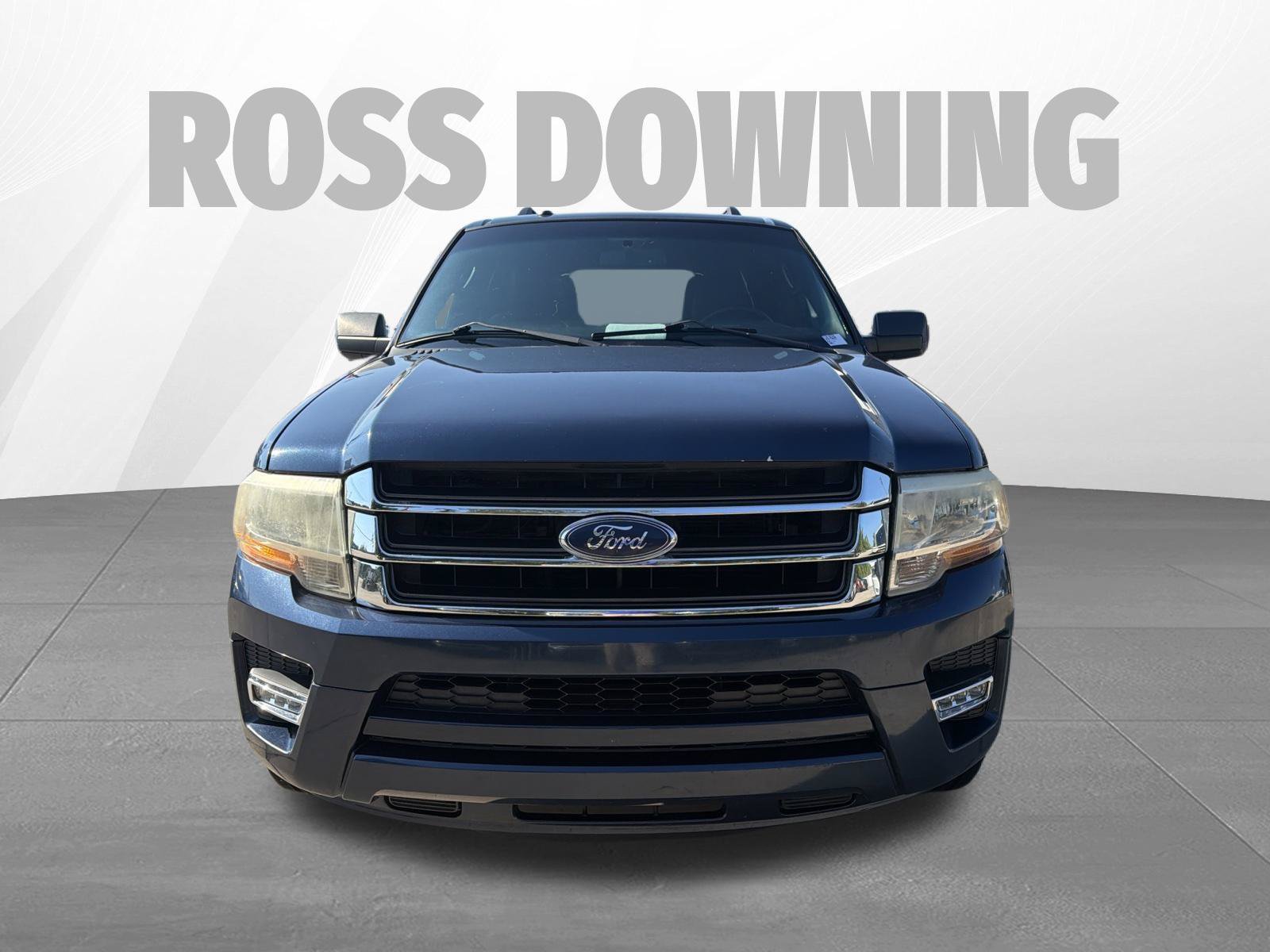 Used 2015 Ford Expedition XLT w/ Equipment Group 202A RWD image 2