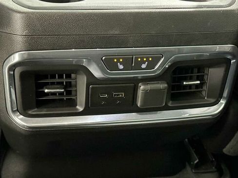 Used 2019 Chevrolet Silverado 1500 High Country w/ Technology Package image 14