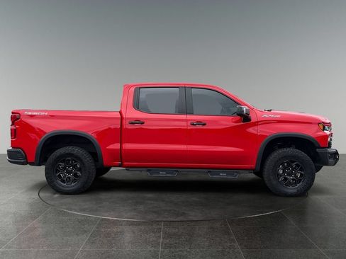 Used 2024 Chevrolet Silverado 1500 ZR2 w/ ZR2 Bison Edition AWD/4WD image 10