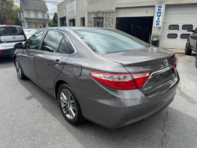 Used 2016 Toyota Camry SE FWD image 6
