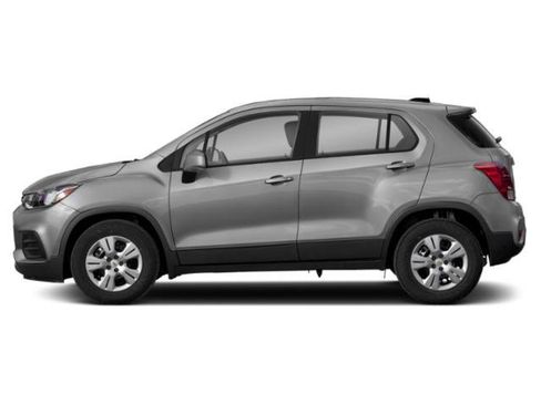 Used 2018 Chevrolet Trax LS AWD/4WD image 4