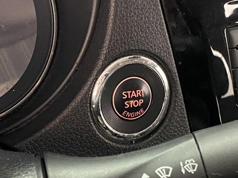 Used 2019 Nissan Rogue Sport SV w/ Technology Package image 25