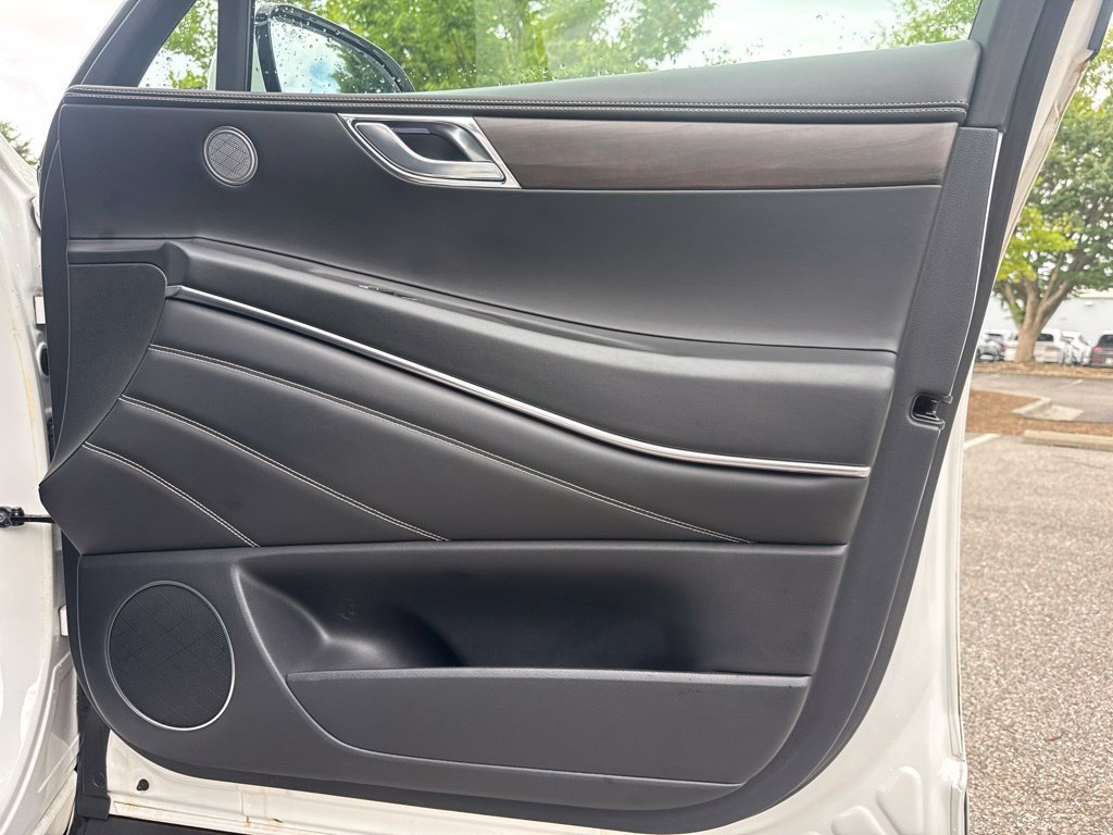 Certified 2024 Genesis GV80 2.5T AWD/4WD image 35